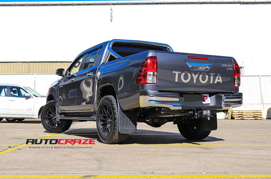TOYOTA HILUX N80 4WD REBEL MATTE BLACK